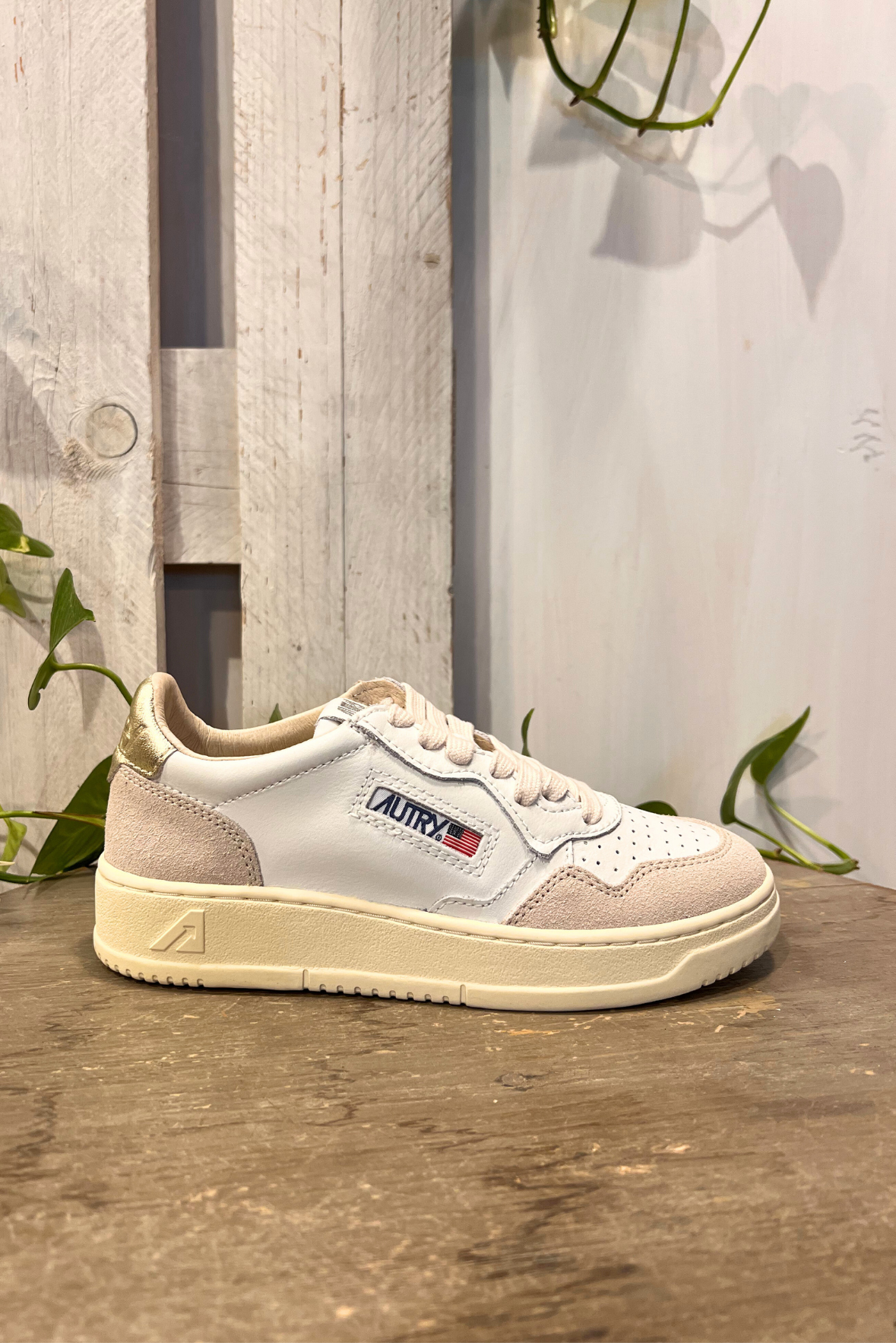 Sneakers Medalist Low