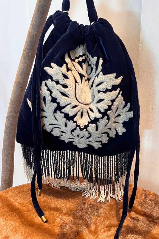 Borsa in velluto con perline
