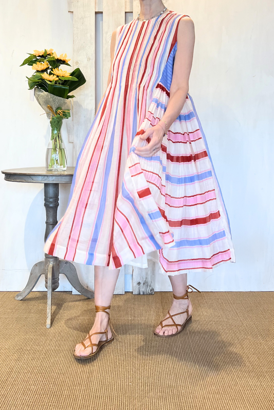 Abito smanicato misto seta