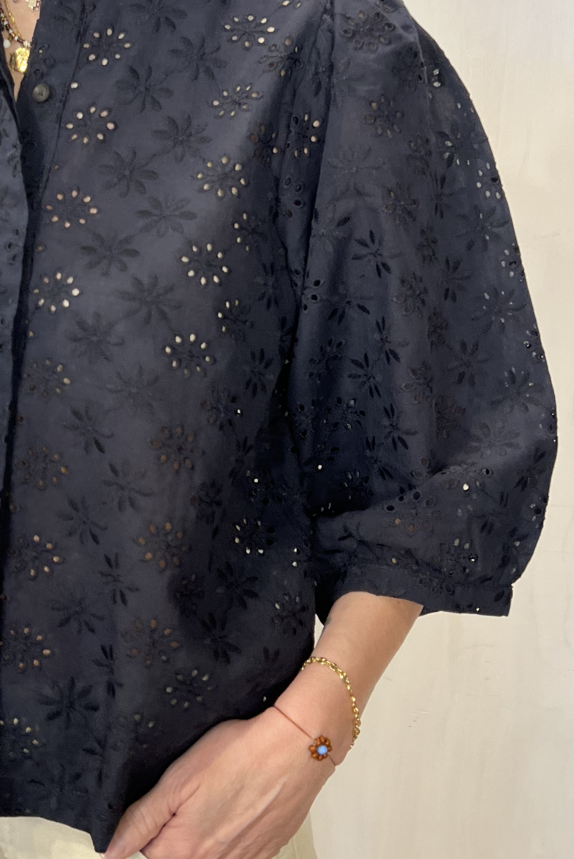 Camicia in sangallo