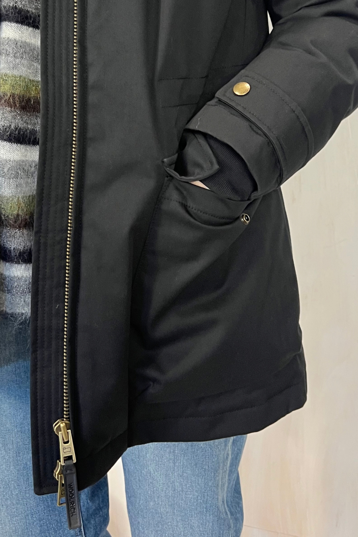 Parka con collo in ecopelliccia