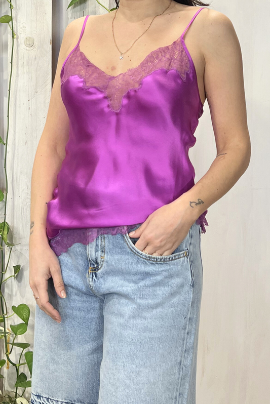 Top con pizzo in seta