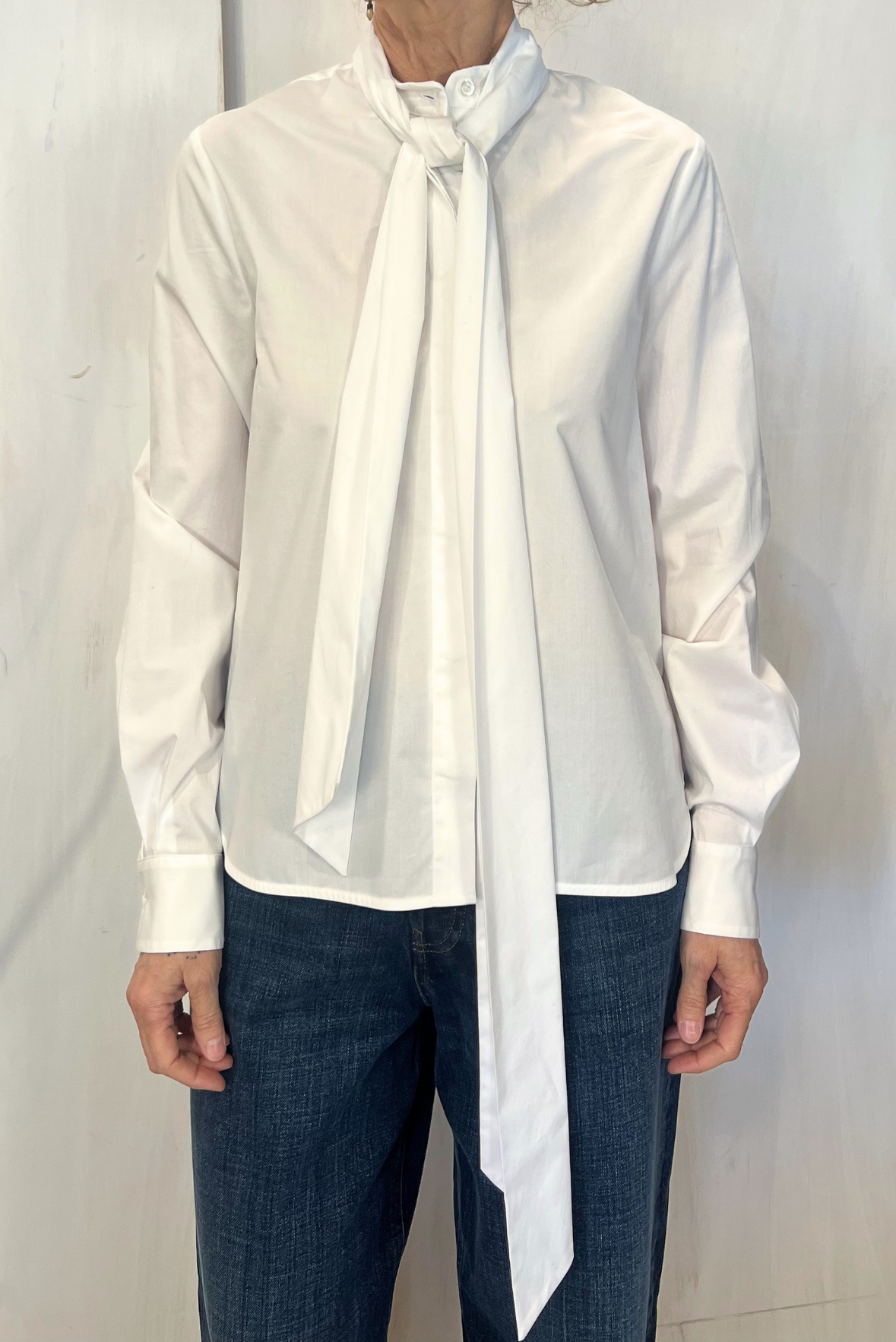 Camicia in popeline con fiocco
