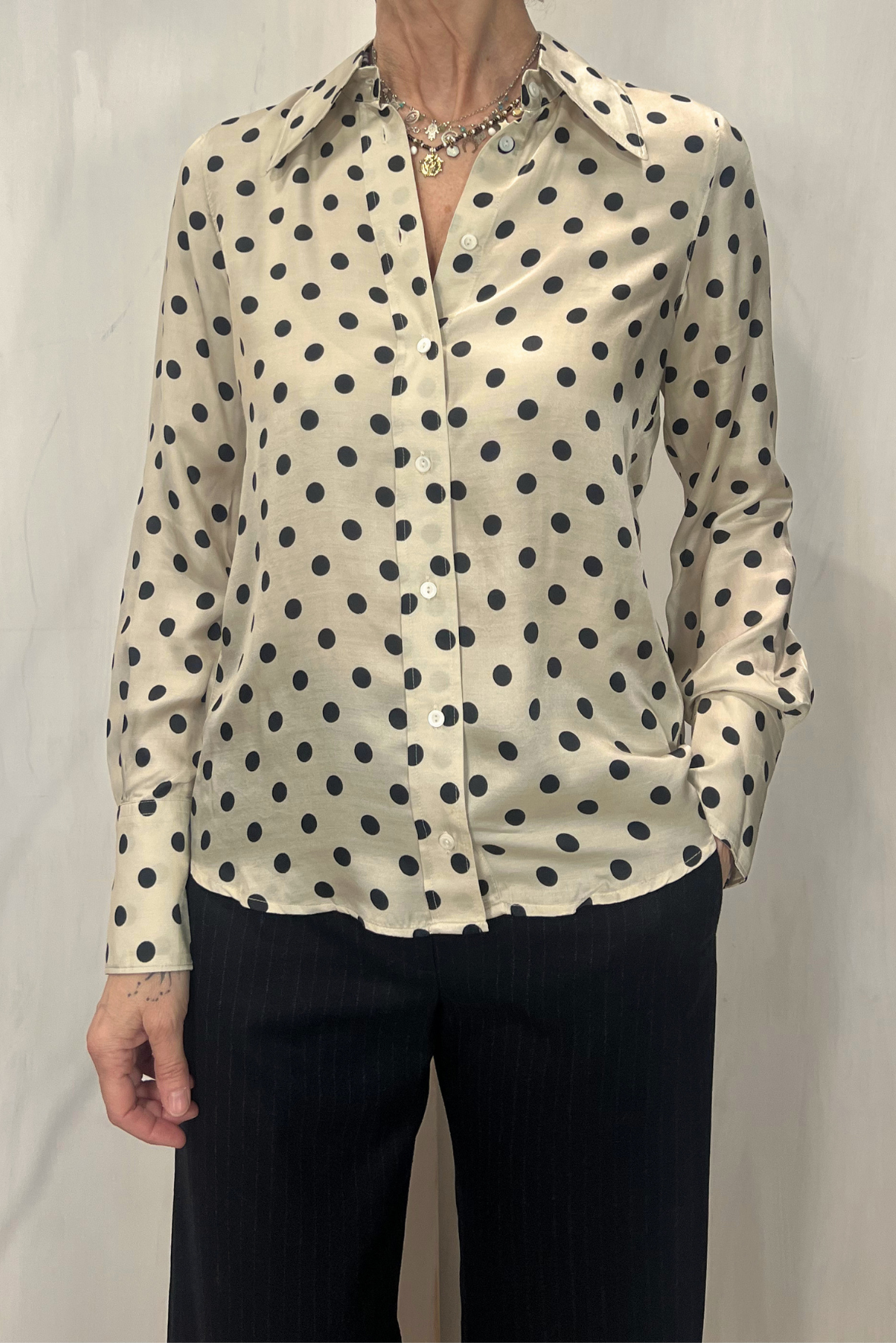 Camicia a pois in viscosa misto seta
