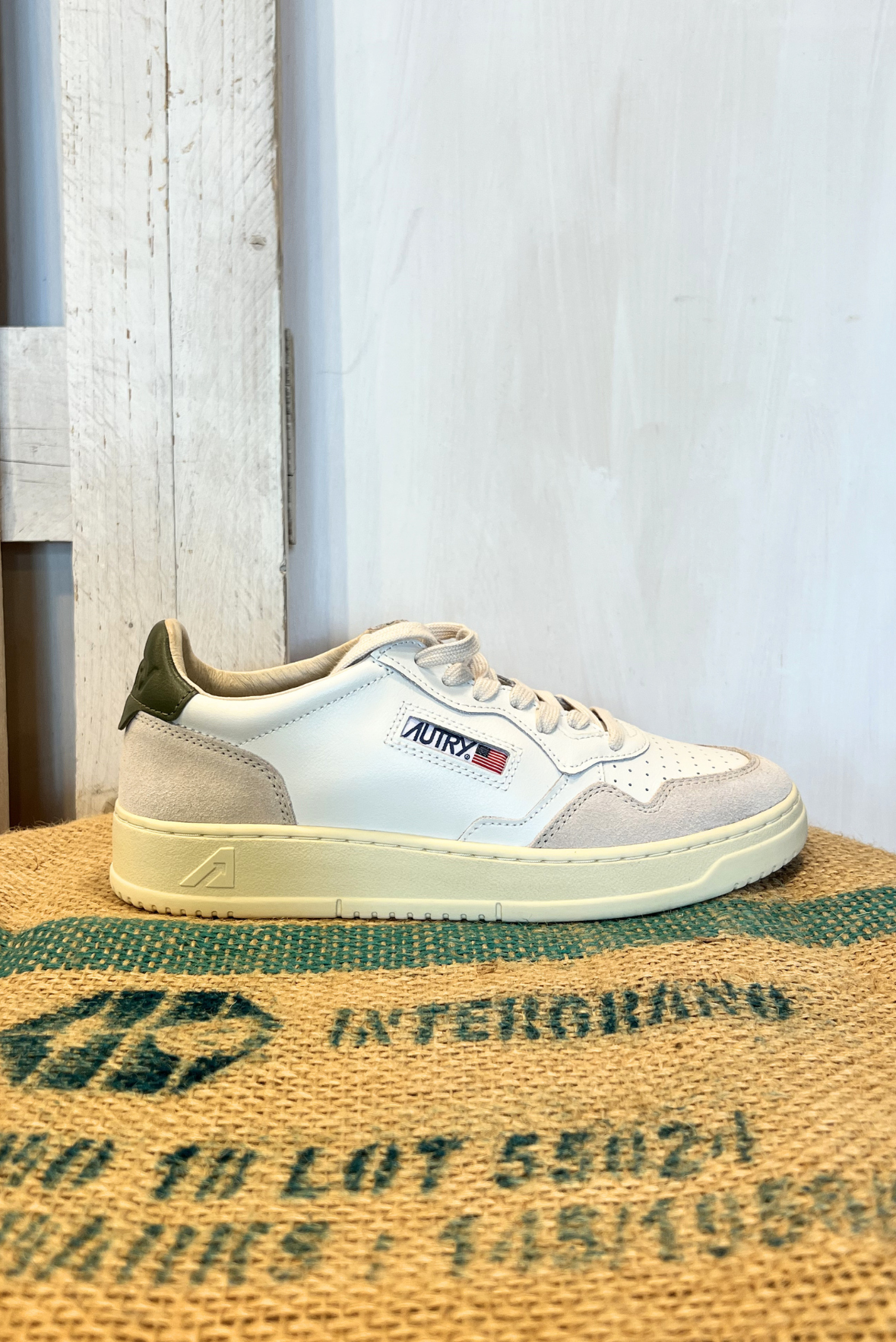 Sneakers Medalist