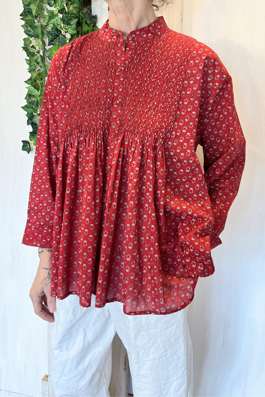 Camicia con plissettature