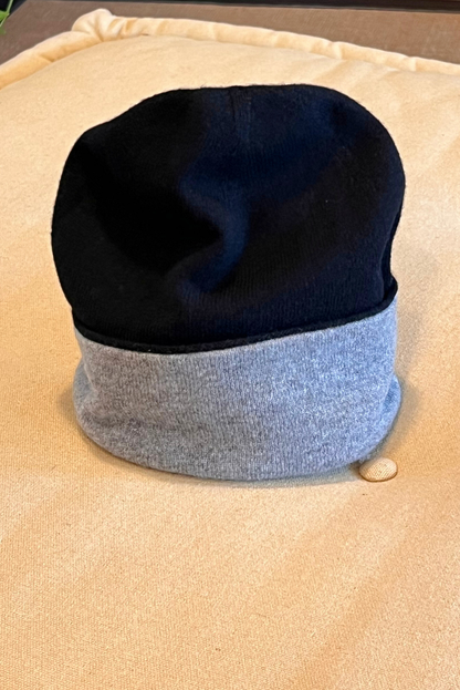 Berretta bicolore in cashmere