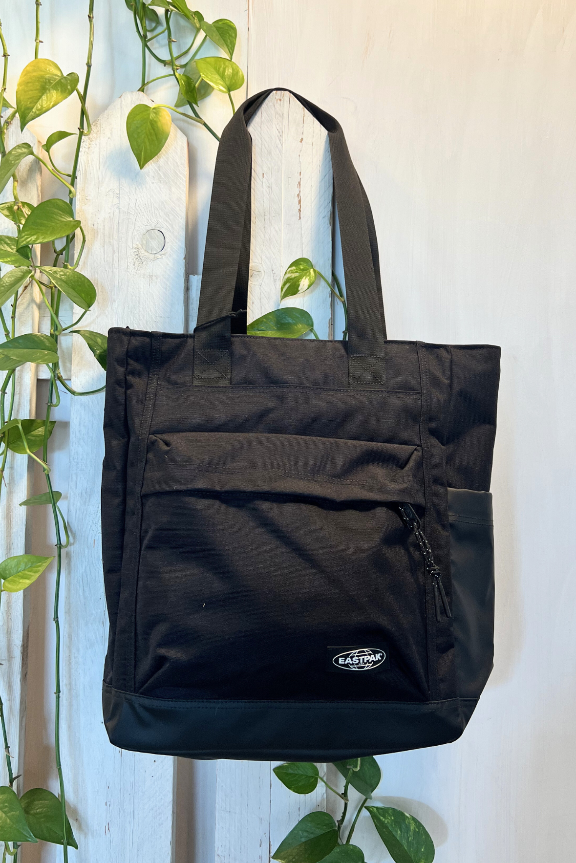 Tote Bag Icon Travel