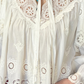 Camicia ruches con pizzo e ricami