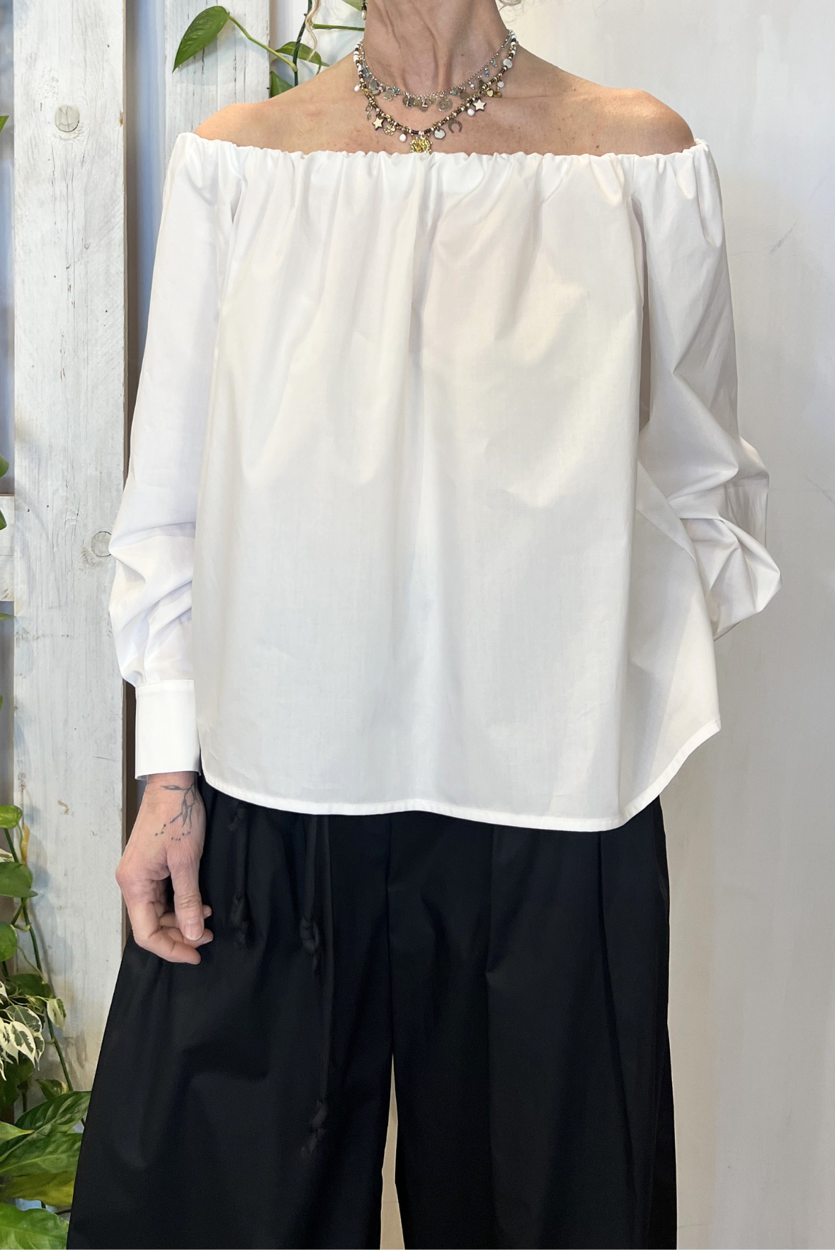 Blusa scollo elastico