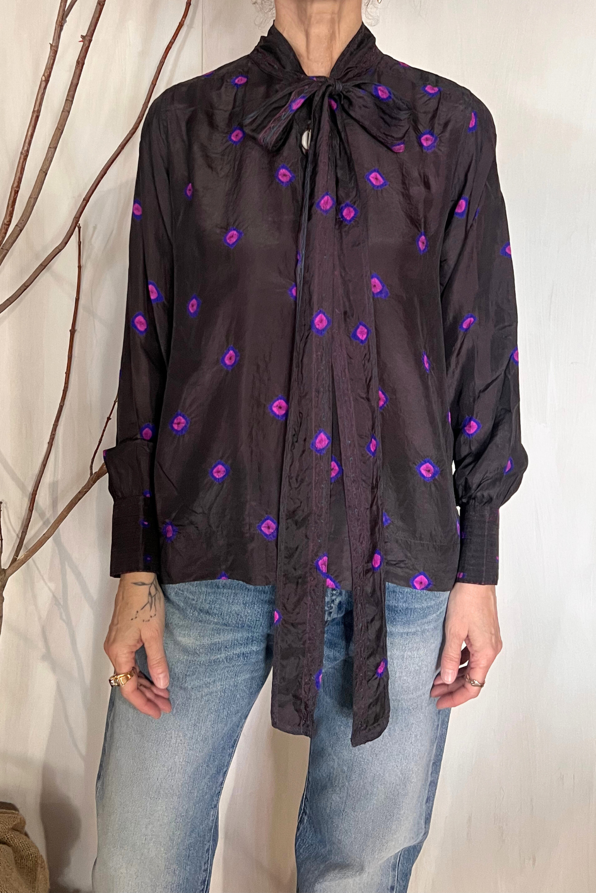 Camicia in seta con fiocco