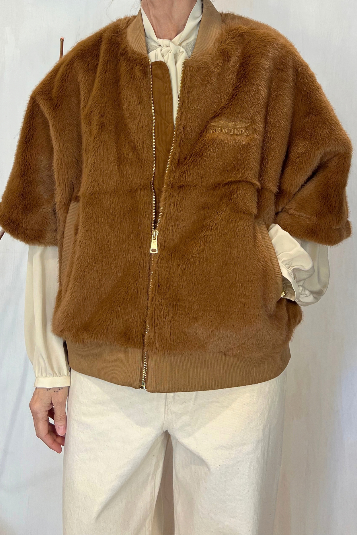 Bomber modello cappa in eco fur