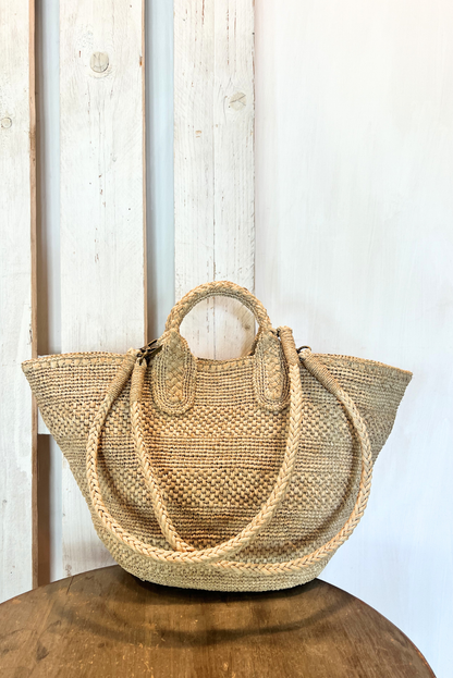Shopping trapezio in rafia