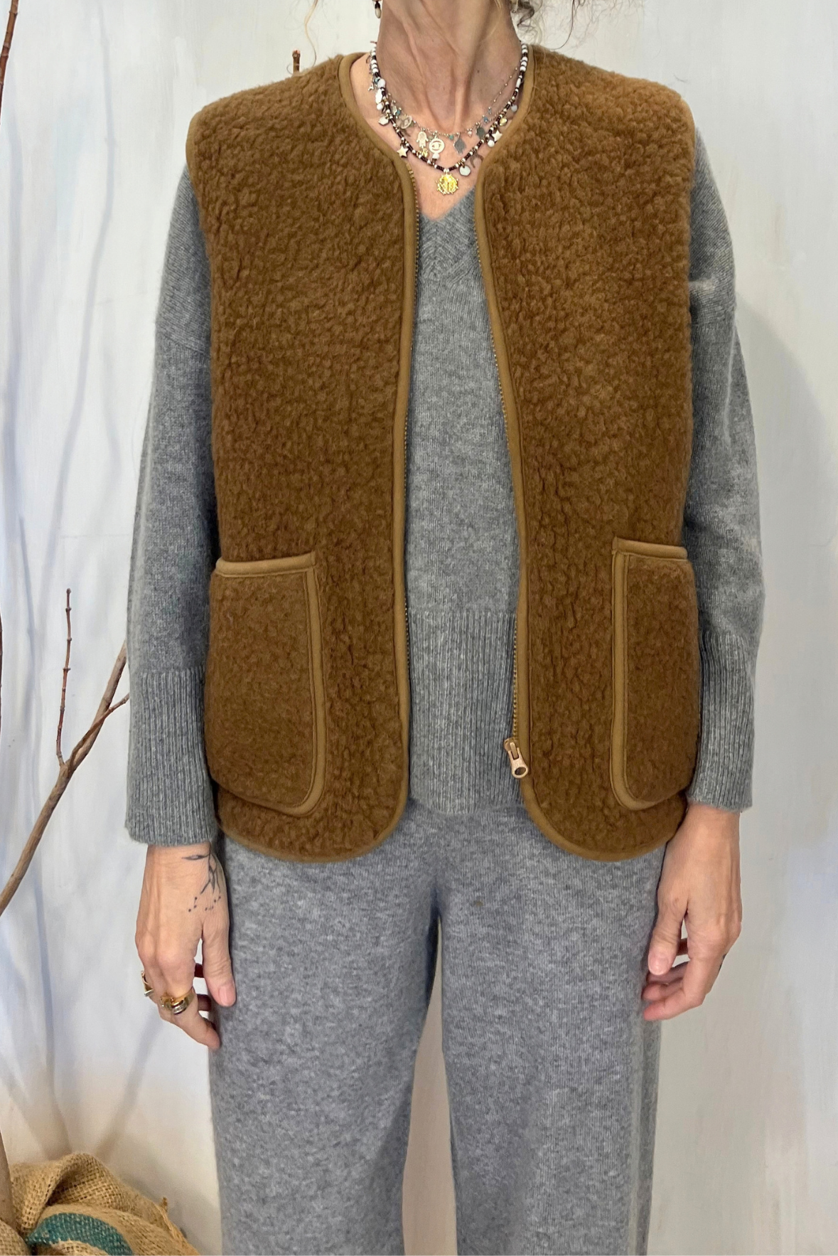 Gilet in lana riccia tricot