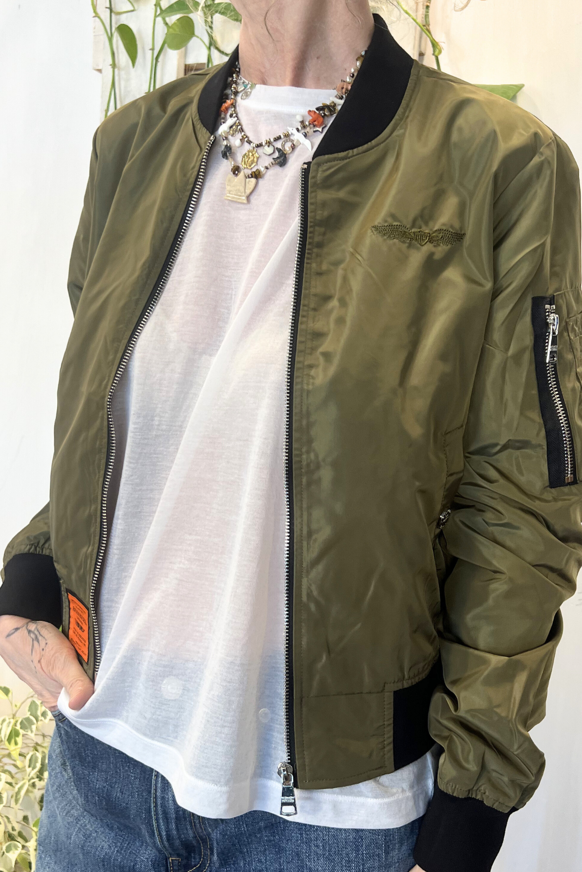 Bomber corto nylon