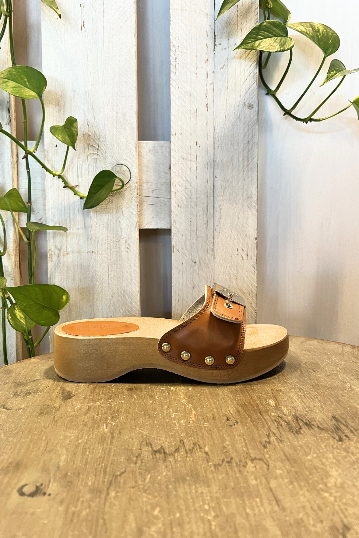 Zoccolo in pelle