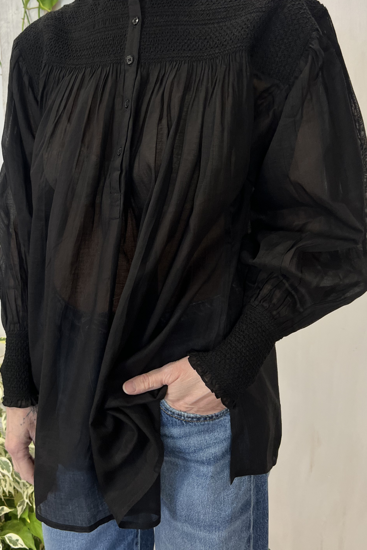 Blusa in organza stile gotico