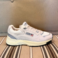 Sneakers Hyperway Low