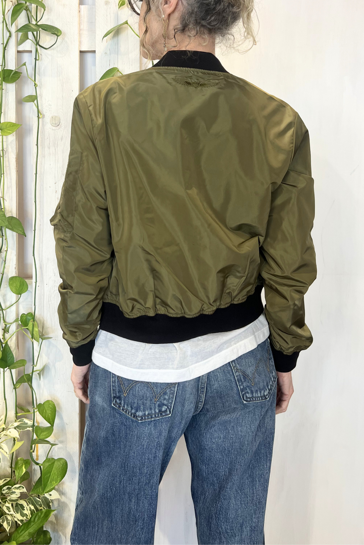Bomber corto nylon