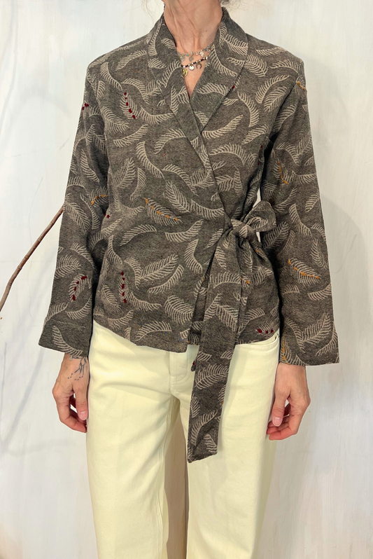 Giacca kimono in lana con ricami