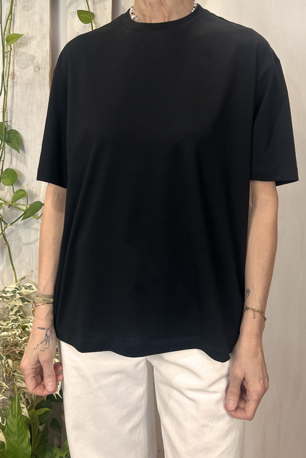 T-shirt over in jersey