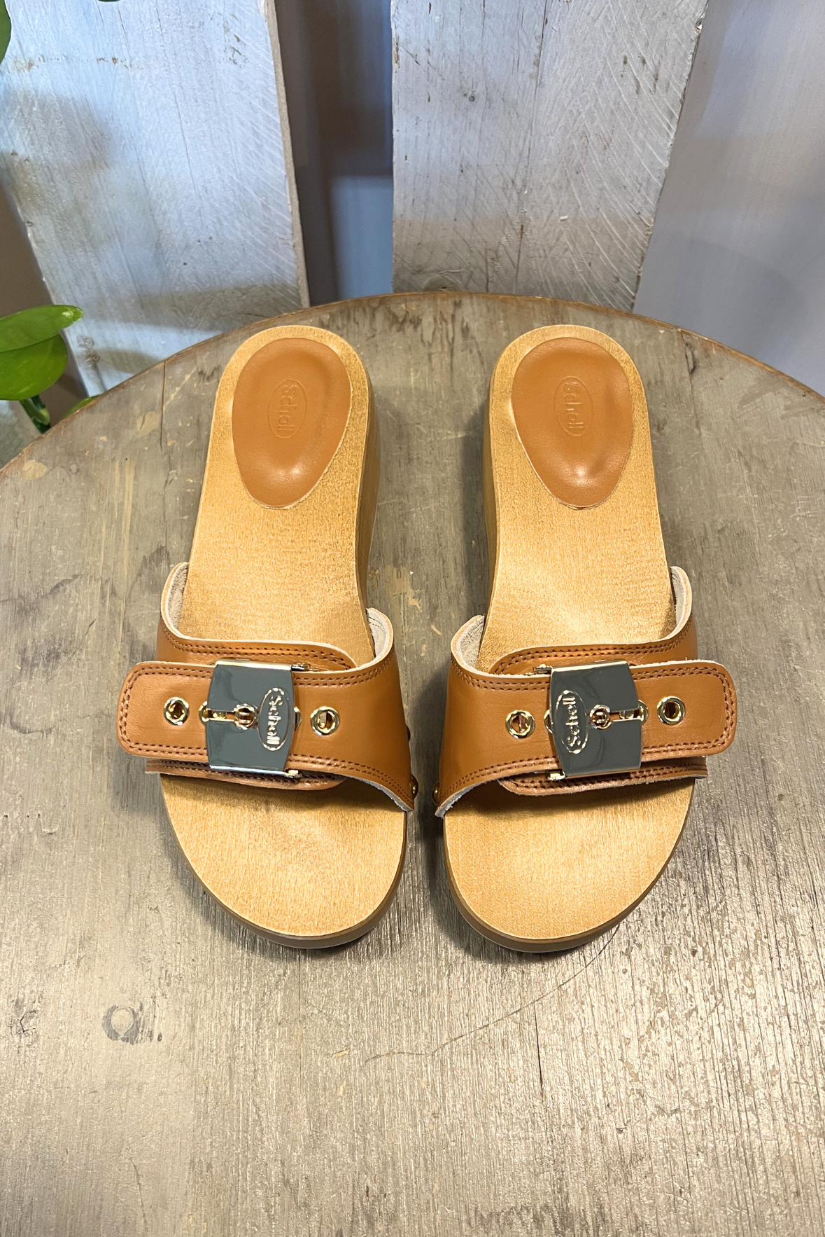 Zoccolo in pelle