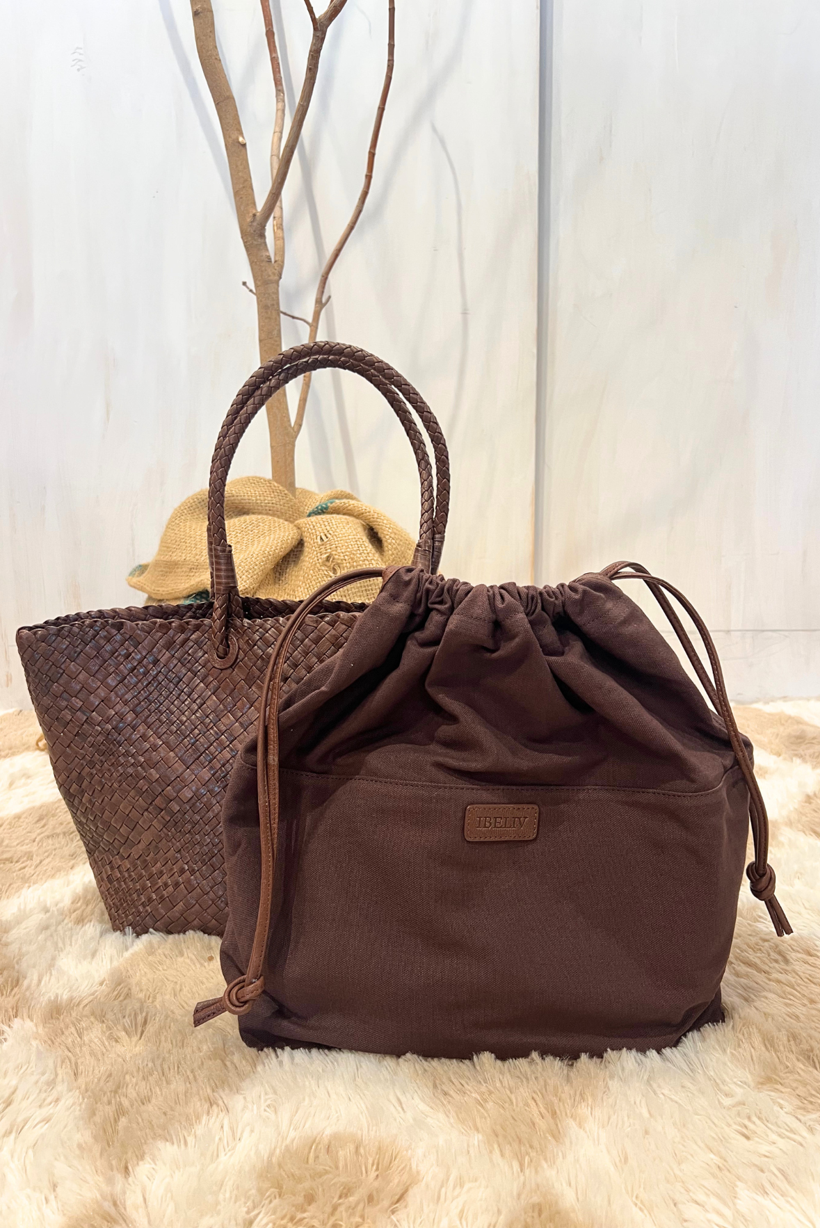 Shopper Bazika in pelle intrecciata