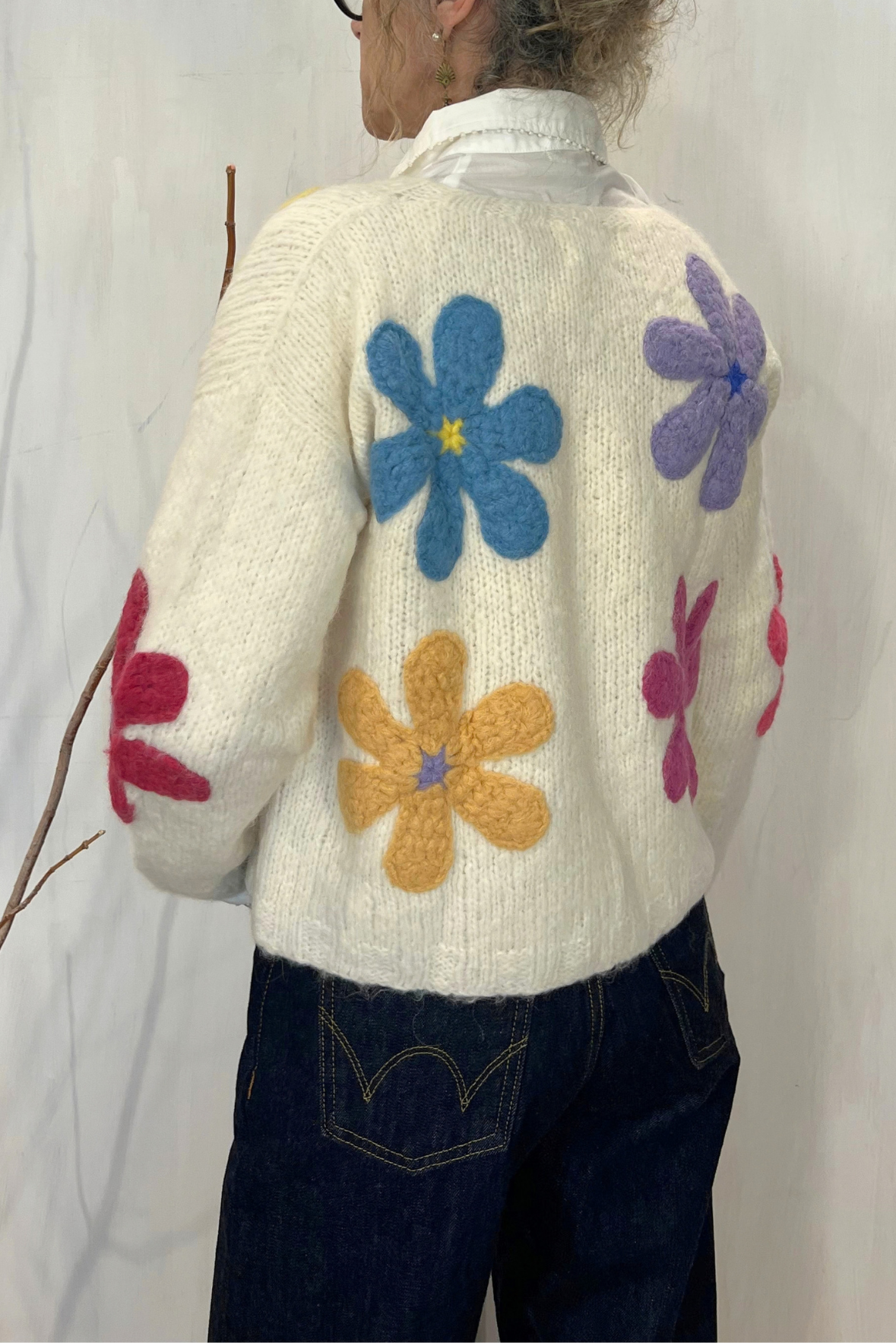 Cardigan in alpaca con ricami