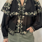 Camicia a fiori con collo a mantellina