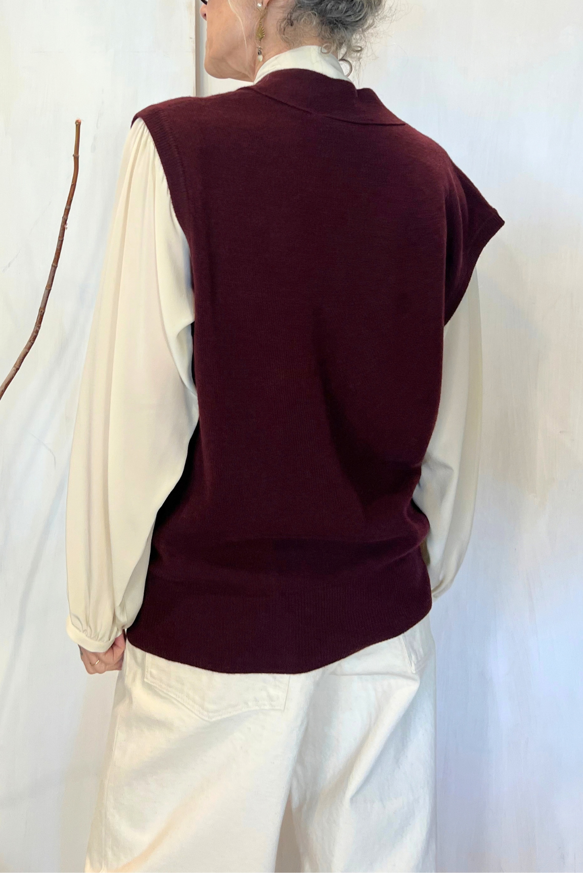 Gilet abbottonatura asimmetrica