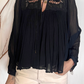Blusa in voile con pizzo