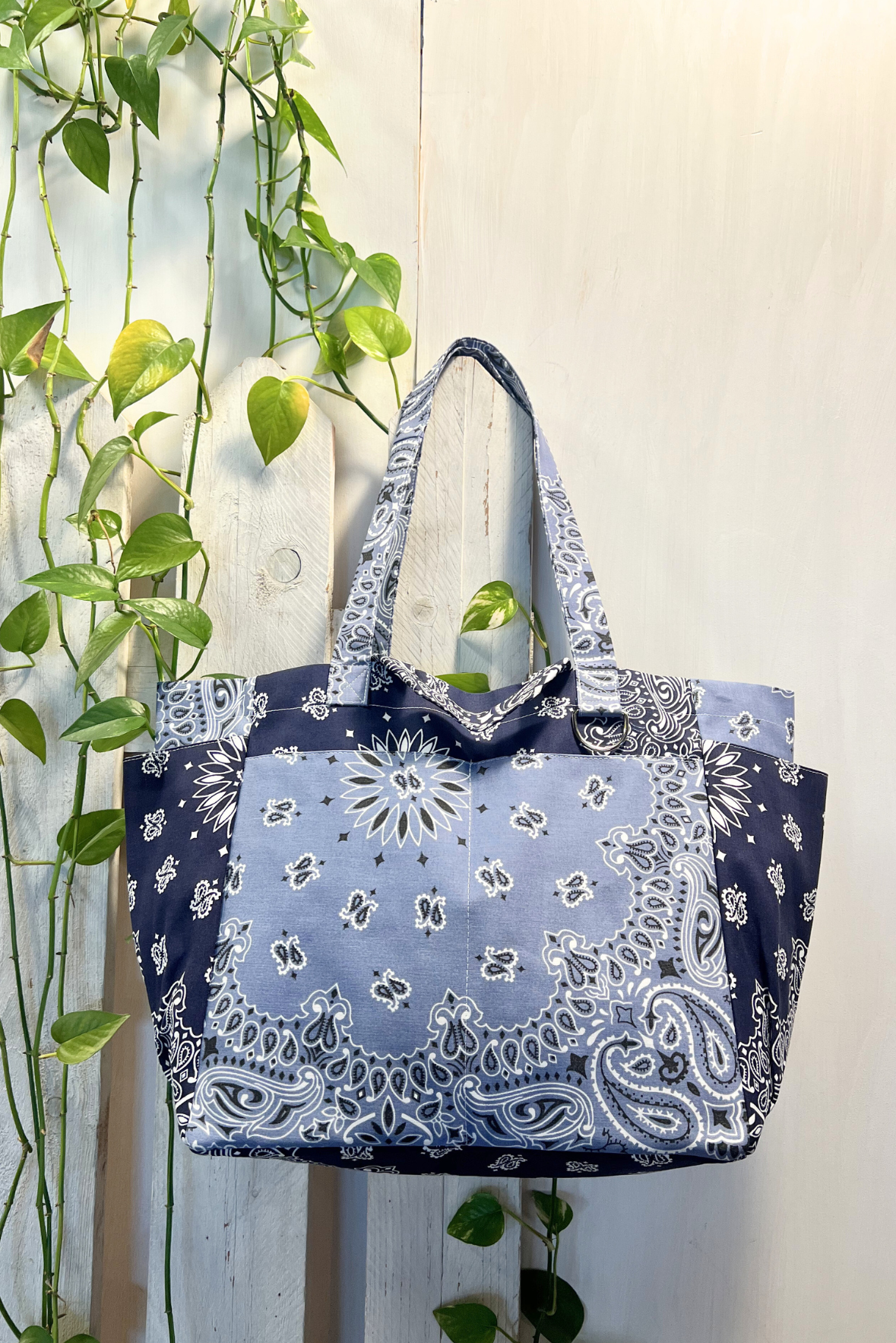 Shopping bandana
