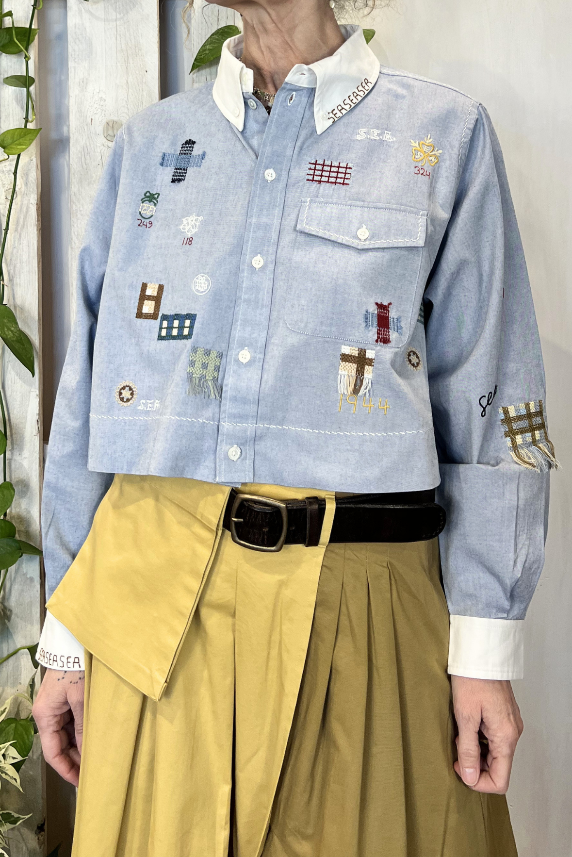 Camicia con ricami