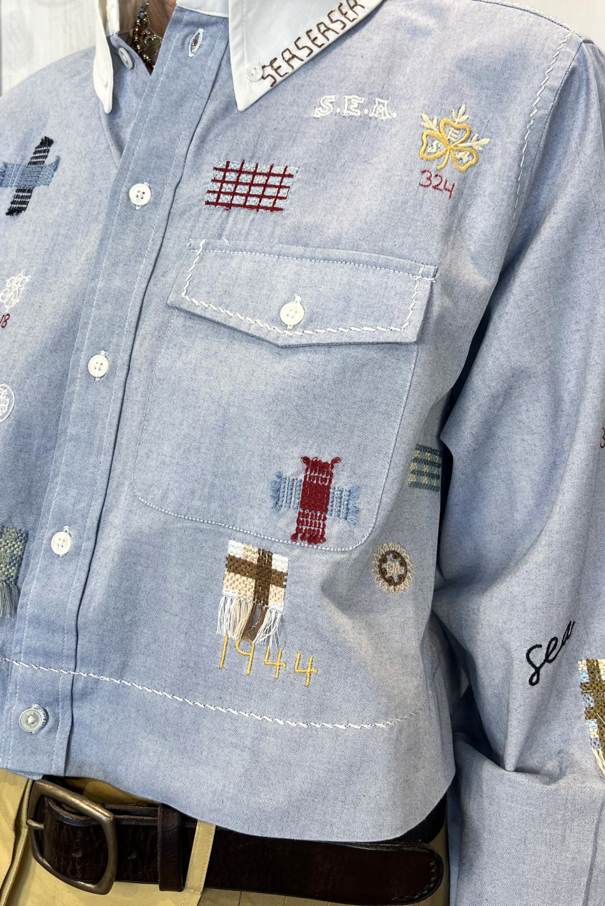 Camicia con ricami