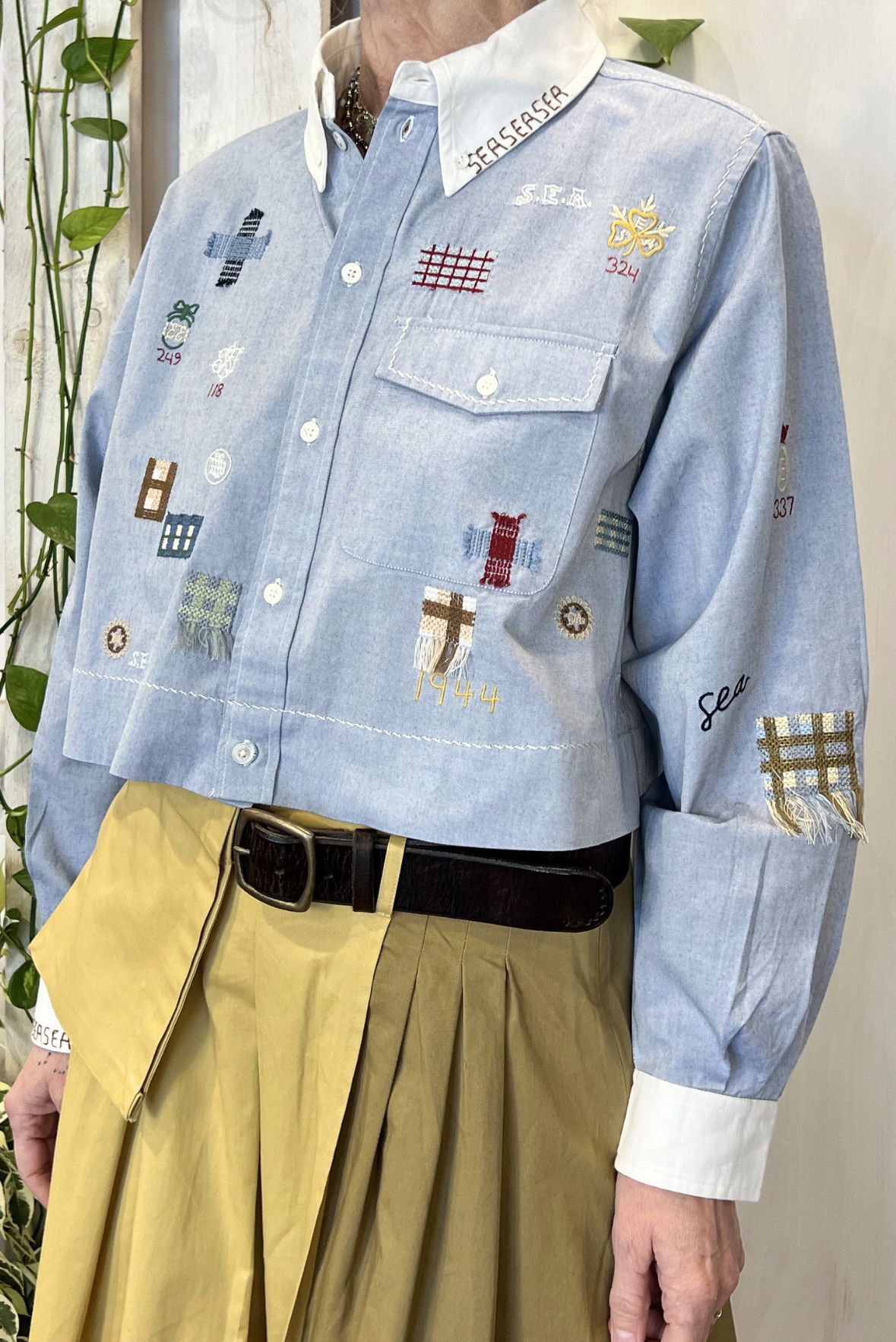 Camicia con ricami