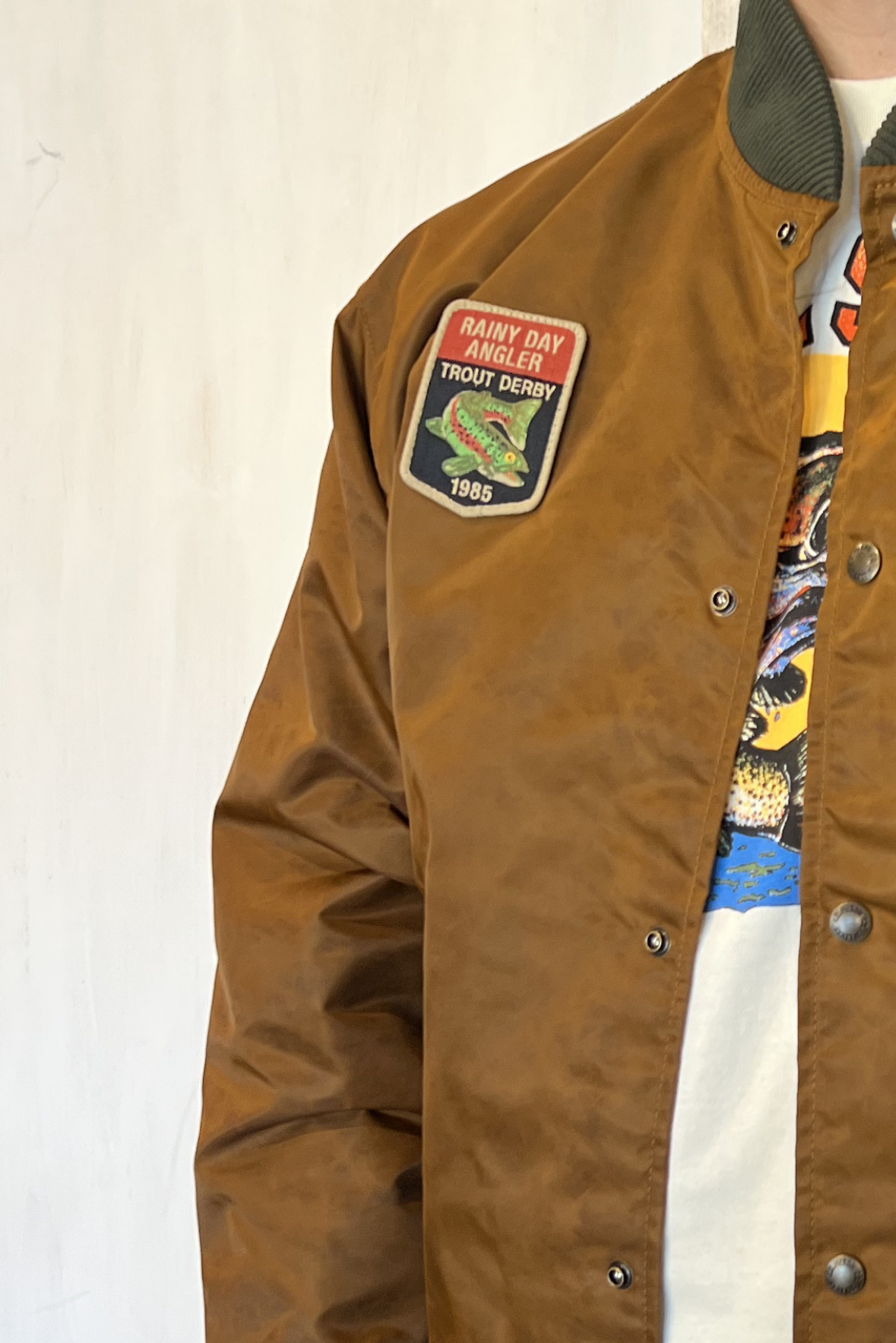 Bomber con patch e ricami