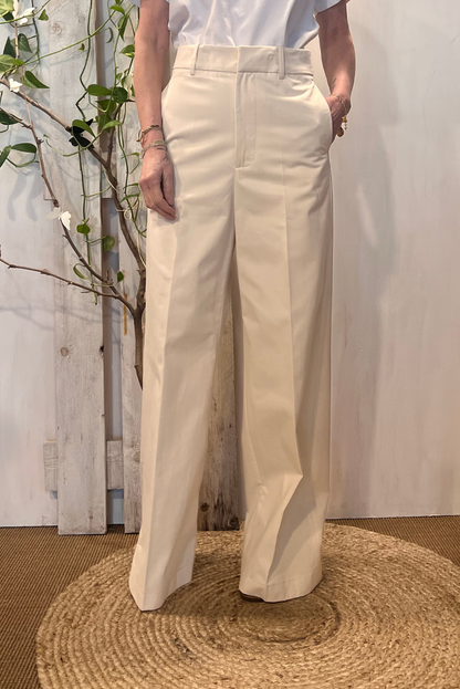 Pantalone a palazzo